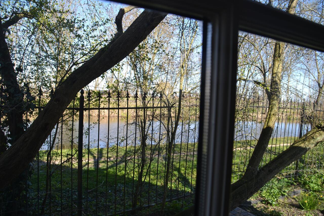 Mourits Hoeve Woerden Buitenkant foto